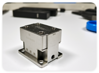 固態(tài)接觸器工作時電機(jī)會跳動是怎么原因?