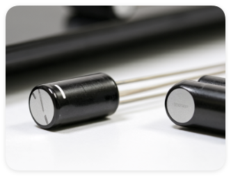 液態(tài)電解質(zhì)鋁電解電容器的成本是多少？