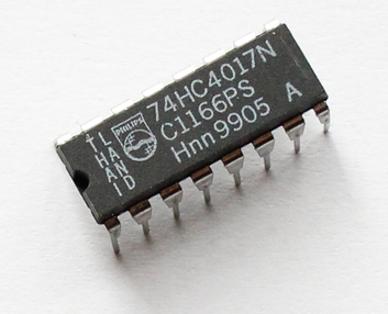 74hc4017引脚图及功能
