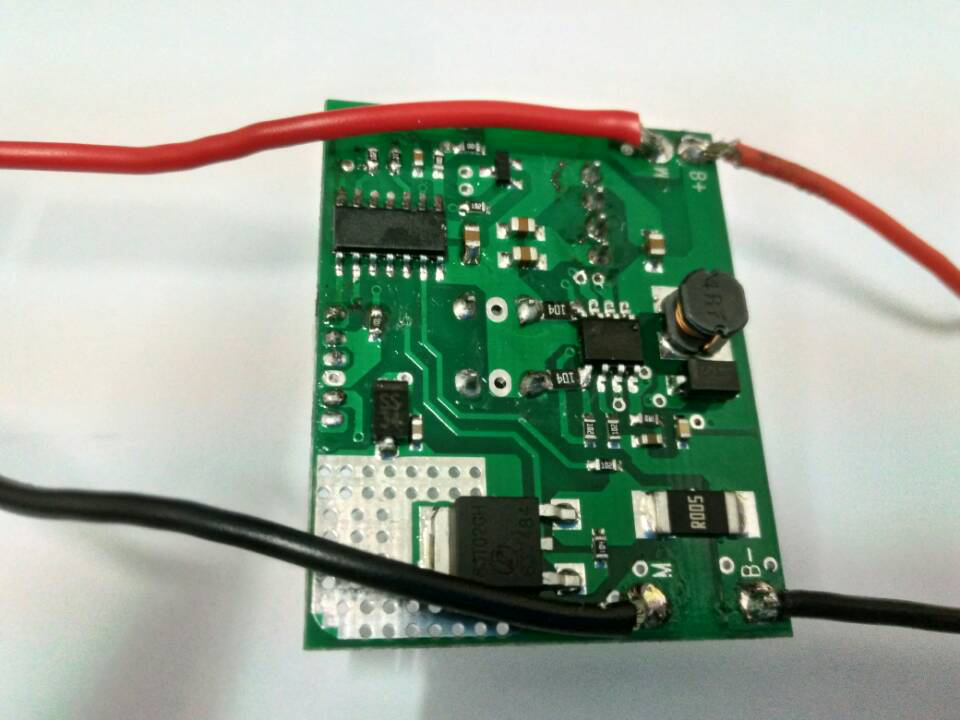 基于LBK8801AD14芯片果汁机控制板方案