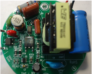 基于On Semi公司NCL30073高度集成的PWM控制器的15W LED驱动方案