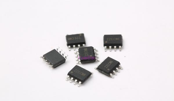 模块板卡：电容式8按键触摸IC芯片EC8228方案