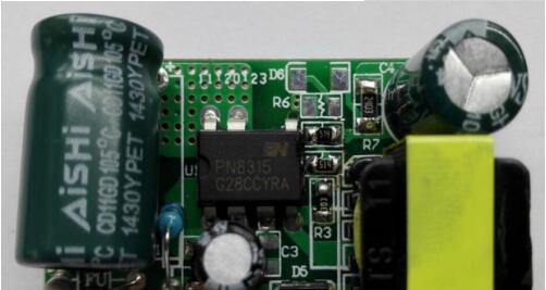 基于PN8315 LED恒流驱动芯片非隔离8-24W LED驱动器方案