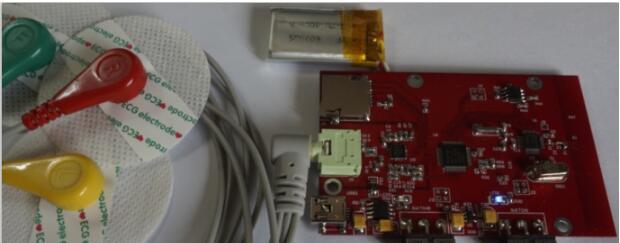 便携式ECG模块监测电路板设计方案(蓝牙、TF卡、锂电池、ECG数据处理软件)