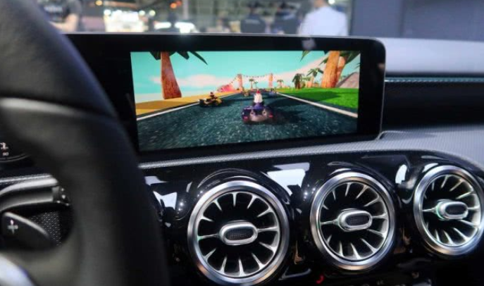 汽车制造商借助VR技术打造智能汽车模块化应用