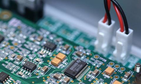 MACOM宣布用于100G双向光连接的单芯片解决方案首款被推出业界