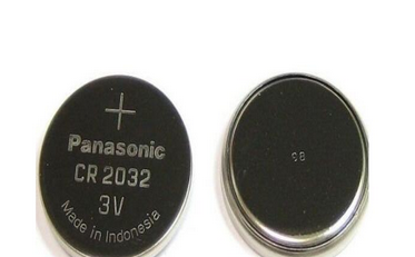 纽扣电池cr2032和2025可以通用吗