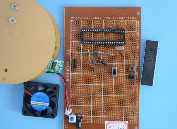 基于51单片机的黑板自动吸尘粉笔擦压力检测风扇除尘设计-万用板-原理图+PCB图+程序源码127