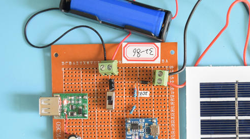 基于STM32单片机的太阳能锂电池智能充电计时系统设计-万用板-电路图+程序+论文86