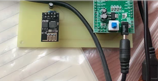 基于STM32的智能电表WIFI无线插座APP查看交流电压电流功率设计(PCB版本)