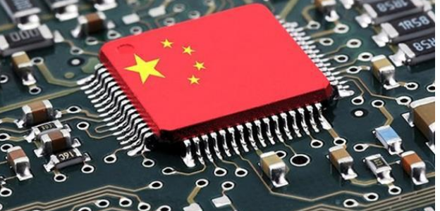 半导体板块暴涨！中国“芯片对抗”计划曝光：投资规模高达1万亿美元？