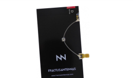 Fractus antenna FR01-S4 mXTEND评估板的介绍、特性、及应用