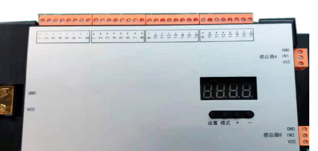 网红楼梯灯控制器（原理图+pcb+源程序+外壳尺寸）