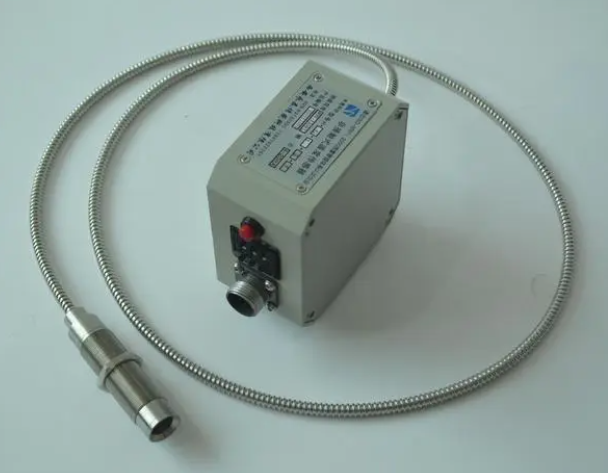 激光传感器光纤传感器,高温工件尺寸检测需要哪种激光传感器？