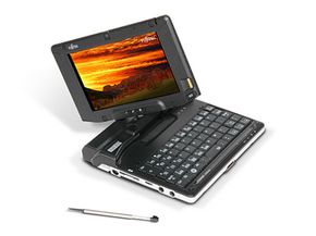 像富士通的Lifebook U810这样的便携式互联网设备具有从屏幕上滑出的键盘。