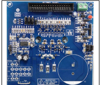 马达控制电源板STEVAL-IPMNG3Q外形图(正面)