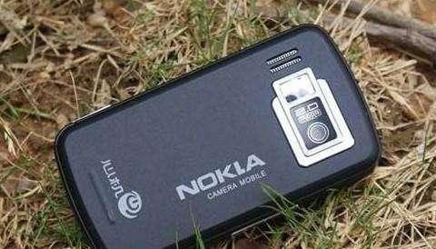 （山寨 Nokia 手机）