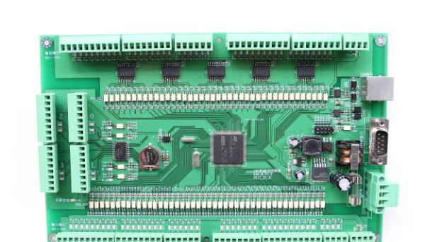 控制器实物图.png 控制器实物图.png