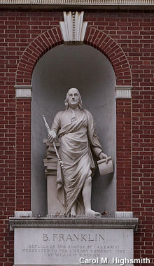 本杰明富兰克林雕像由卡罗尔·M·海史密斯拍摄。